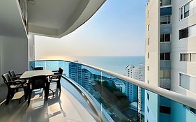 Apartamento 2 Dormitorios Laguito. Vista Mar